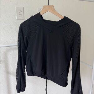 Lululemom Women's Black Mesh Sleeve Hoodie